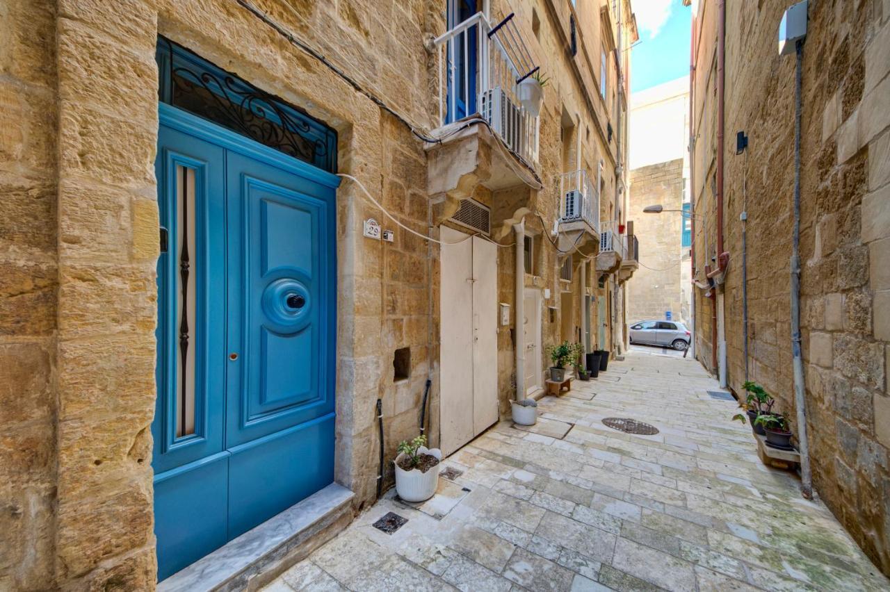 Sally Port 32 Valeta Exterior foto